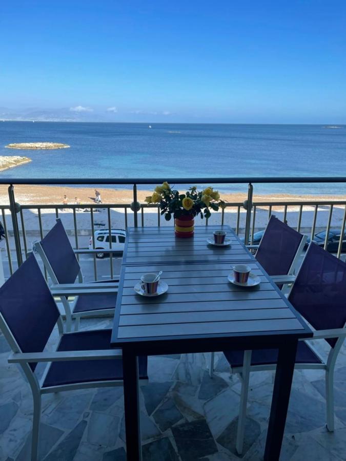 Seafront One Bedroom Apartment With A Terrasse Swimming Pool And A Parking Αντίμπ Εξωτερικό φωτογραφία