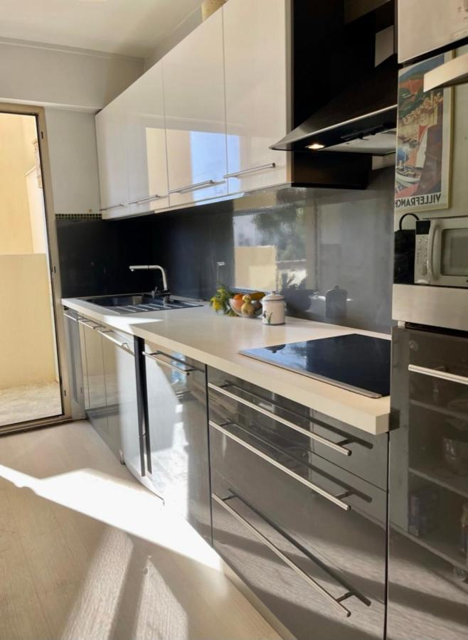 Seafront One Bedroom Apartment With A Terrasse Swimming Pool And A Parking Αντίμπ Εξωτερικό φωτογραφία