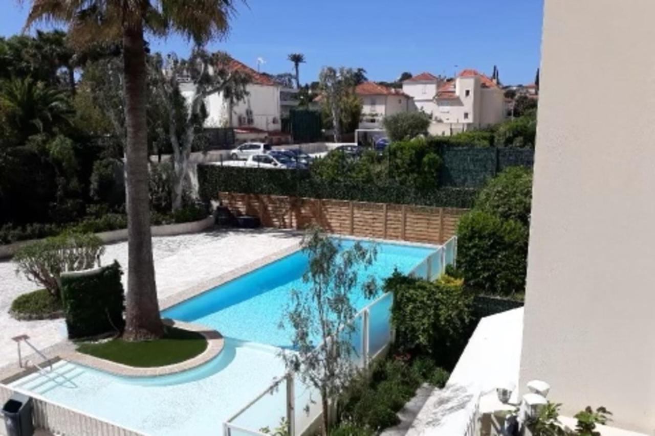 Seafront One Bedroom Apartment With A Terrasse Swimming Pool And A Parking Αντίμπ Εξωτερικό φωτογραφία